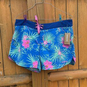 Patagonia Women’s Wavefarer Boardshorts - 5”